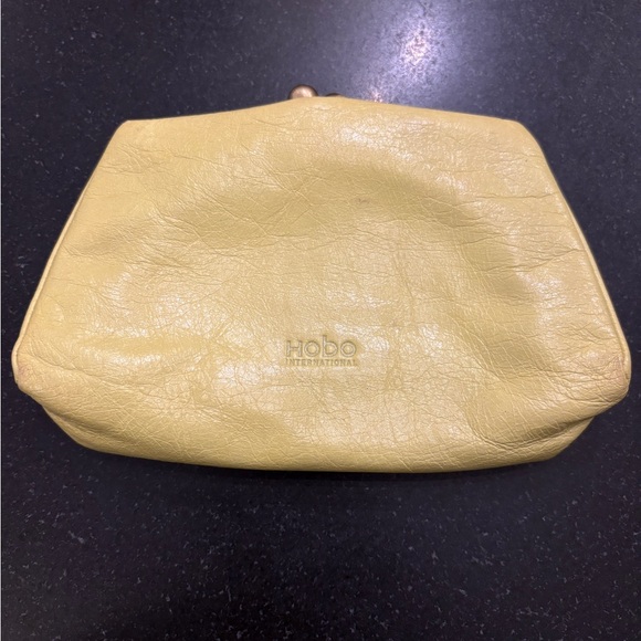 Lime green Leather hobo mini clutch - Picture 5 of 7